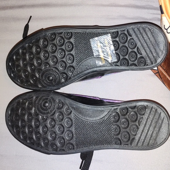 Hot Topic Galaxy Sneakers - Picture 6 of 8